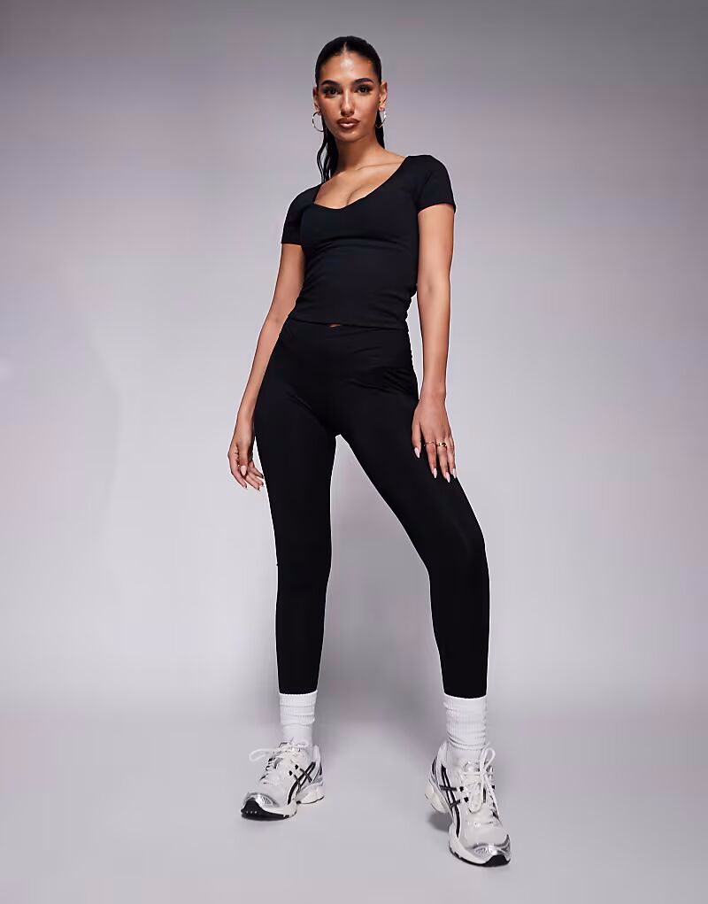 4505 Icon мягкие леггинсы для йоги с обхватом талии черного цвета
4505 Icon мягкие леггинсы для йоги с обхватом талии черного цвета