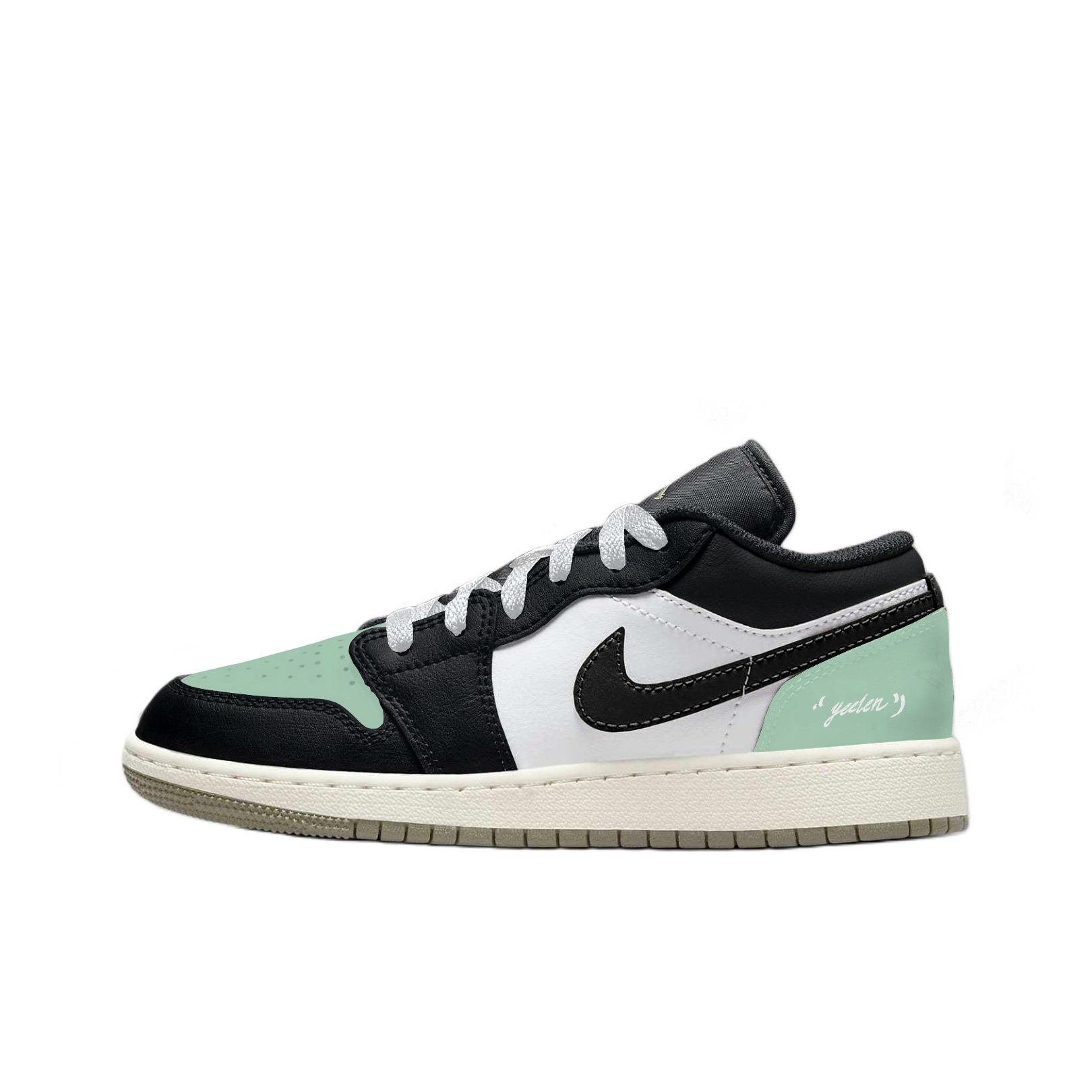 Баскетбольные кроссовки Air 1 для детей начальной школы Jordan, зеленый
Баскетбольные кроссовки Air 1 для детей начальной школы Jordan, зеленый