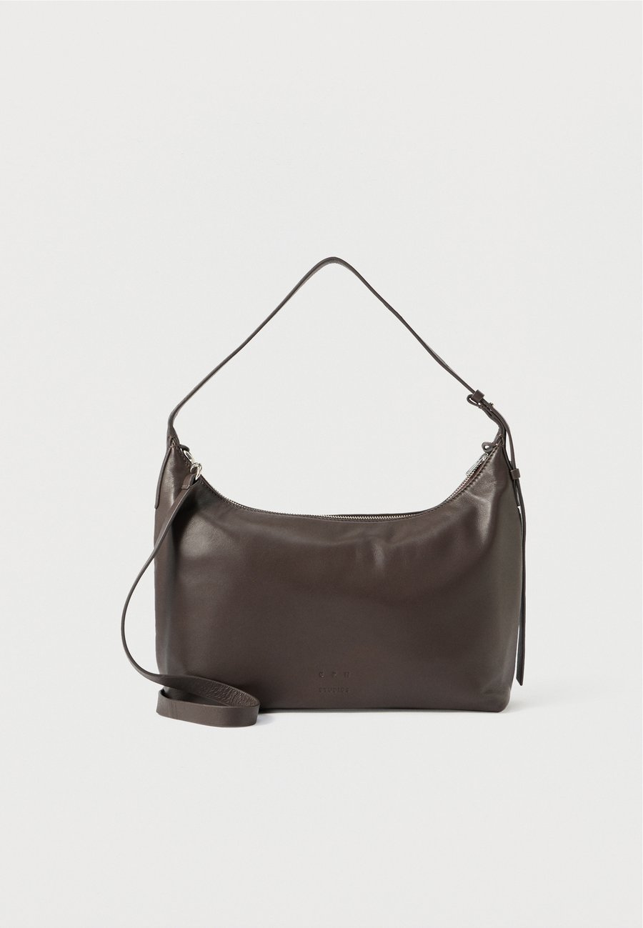 Сумка Copenhagen Studios Handbag, Chocolate/Dark Brown
Сумка Copenhagen Studios Handbag, Chocolate/Dark Brown