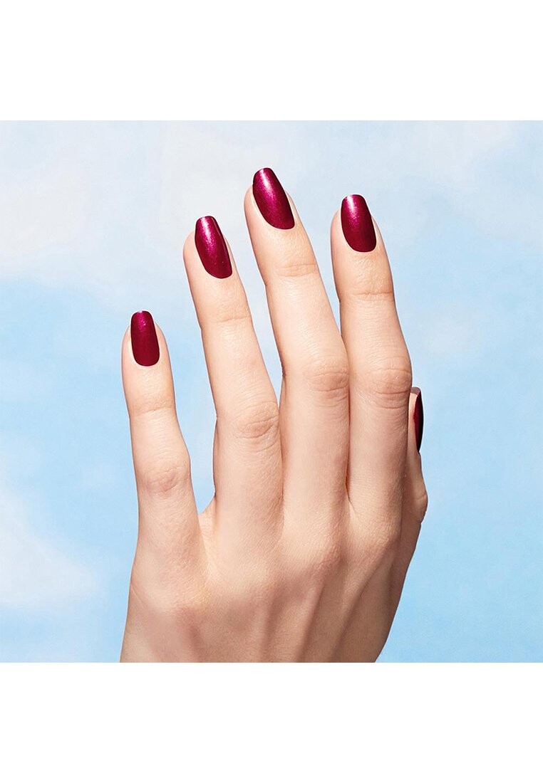 Лак для ногтей OPI NATURE STRONG OPI, красный
Лак для ногтей OPI NATURE STRONG OPI, красный