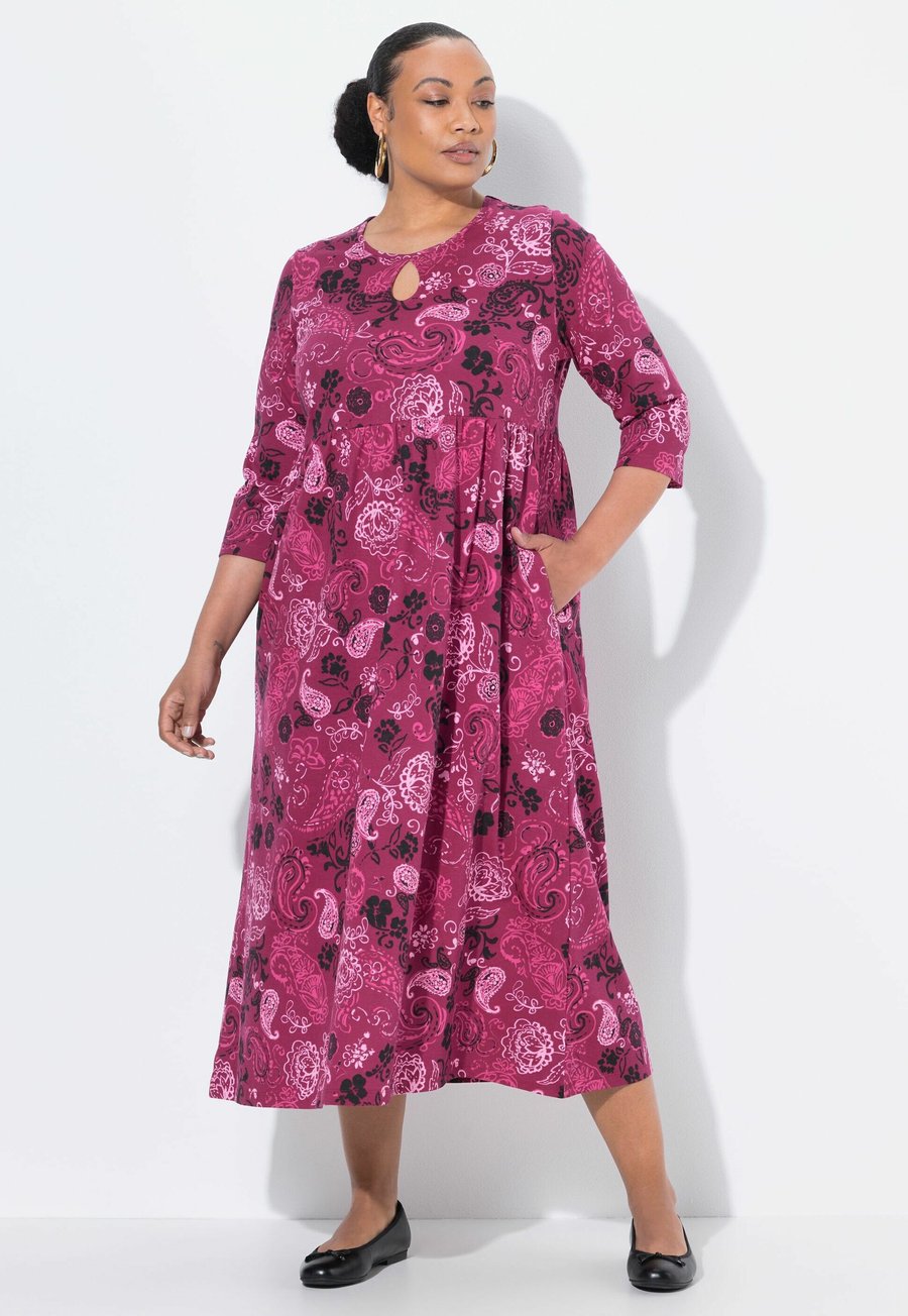 Платье Ulla Popken Day dress, Black
Платье Ulla Popken Day dress, Black