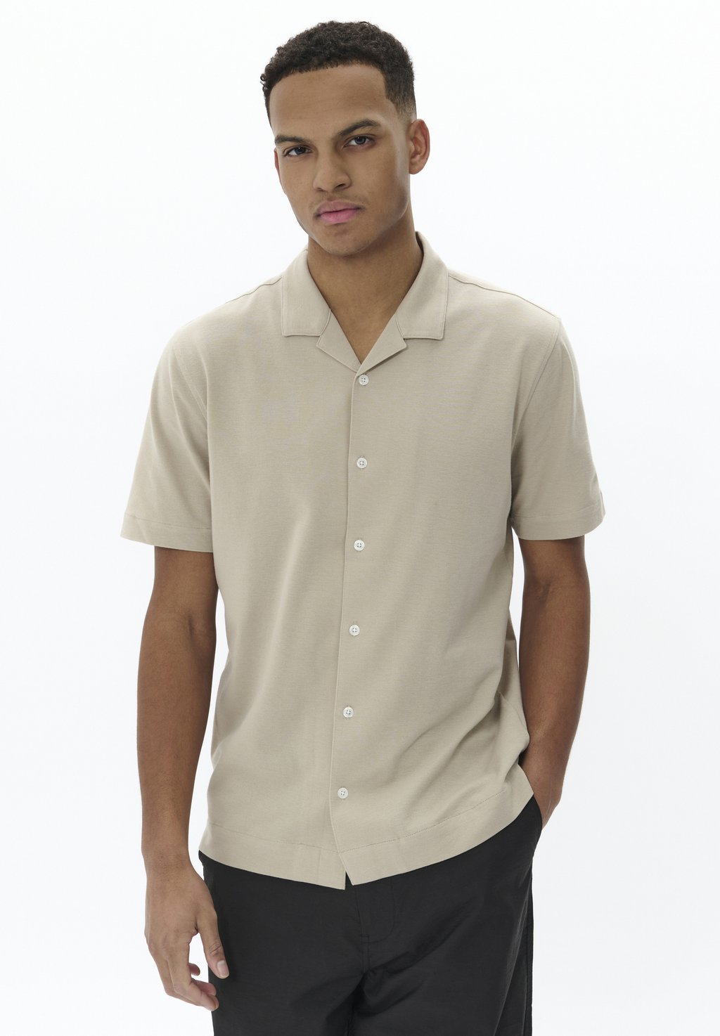 Рубашка MATROSTOL RESORT Matinique, бежевый
Рубашка MATROSTOL RESORT Matinique, бежевый