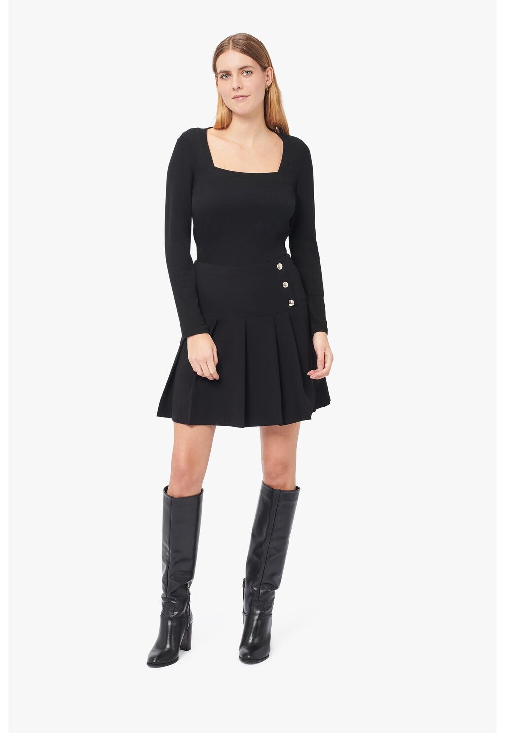 Топ с длинными рукавами FRENCH FASHION ELEGANT MODERN TULA Caroll, цвет noir
Топ с длинными рукавами FRENCH FASHION ELEGANT MODERN TULA Caroll, цвет noir