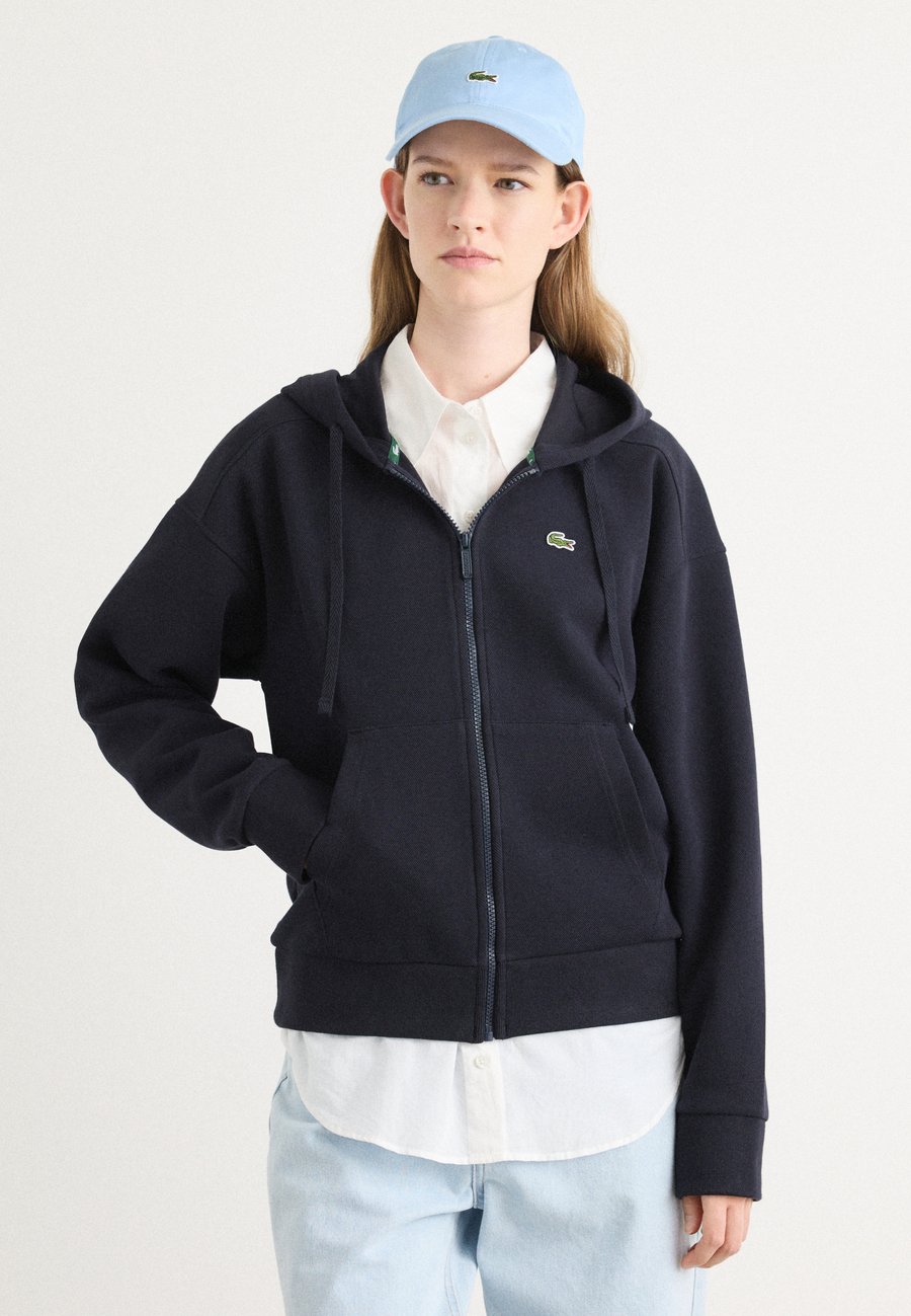 Толстовка Lacoste Zip-up sweatshirt, Abysm/Dark Blue
Толстовка Lacoste Zip-up sweatshirt, Abysm/Dark Blue