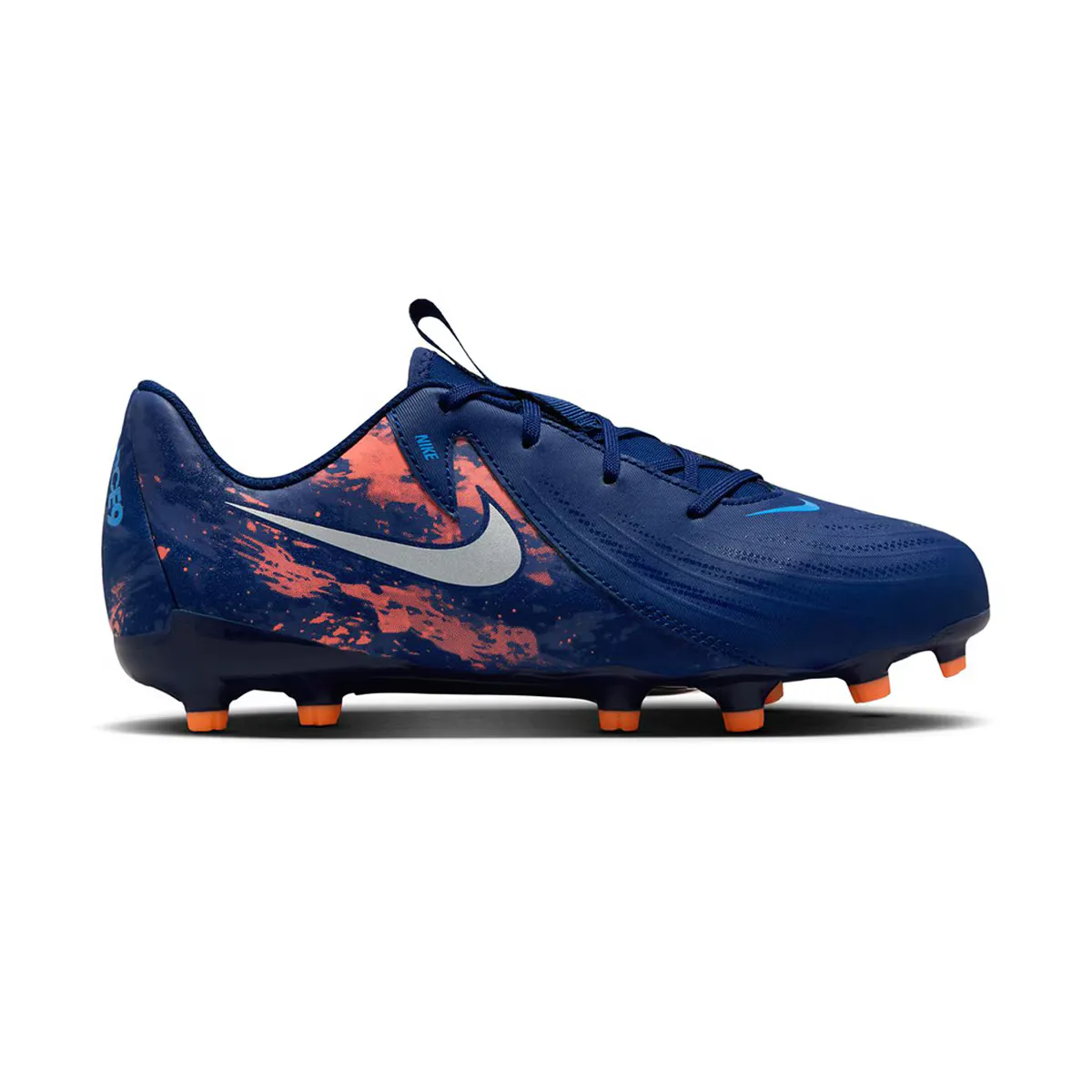 Jr. Phantom GX 2 Academy "Erling Haaland" Nike детские футбольные бутсы Nike, синий
Jr. Phantom GX 2 Academy "Erling Haaland" Nike детские футбольные бутсы Nike, синий