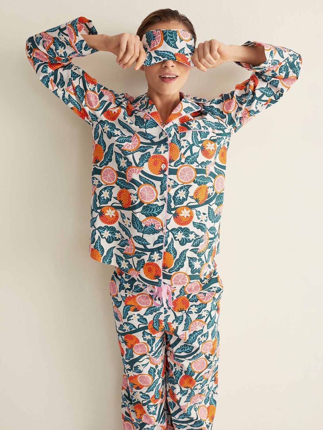 hush Хлопковая пижама с принтом цветов грейпфрута Isla, разноцветный 
hush Хлопковая пижама с принтом цветов грейпфрута Isla, разноцветный