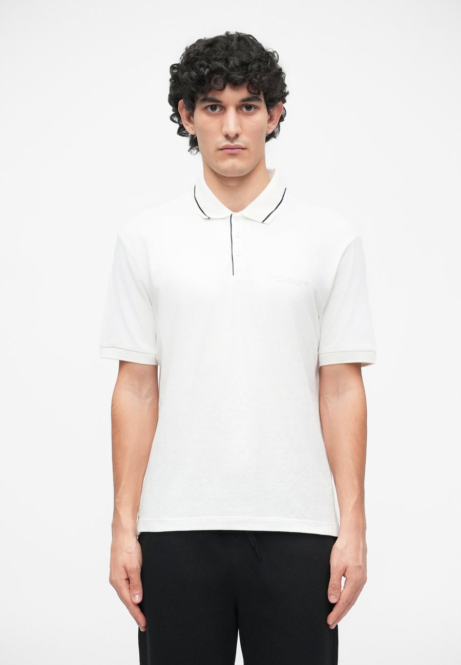 Поло Armani Exchange Polo shirt, Off-White, Белый, Поло Armani Exchange Polo shirt, Off-White
Поло Armani Exchange Polo shirt, Off-White, Белый, Поло Armani Exchange Polo shirt, Off-White