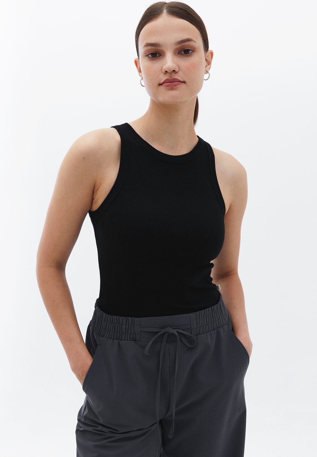 Топ Halter Neck Singlet OXXO, черный
Топ Halter Neck Singlet OXXO, черный