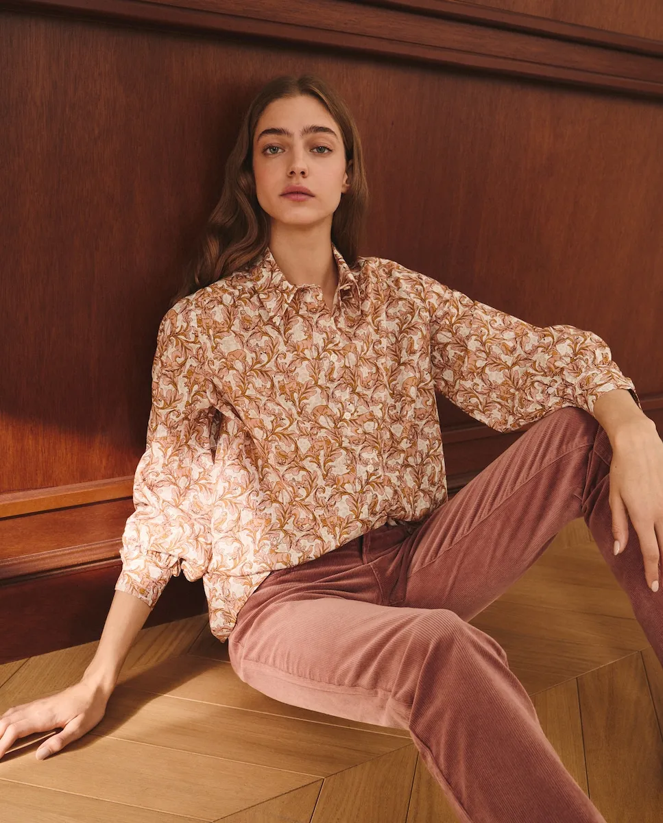 Женская рубашка с длинным рукавом с принтом Lloyd's, розовый
Женская рубашка с длинным рукавом с принтом Lloyd's, розовый