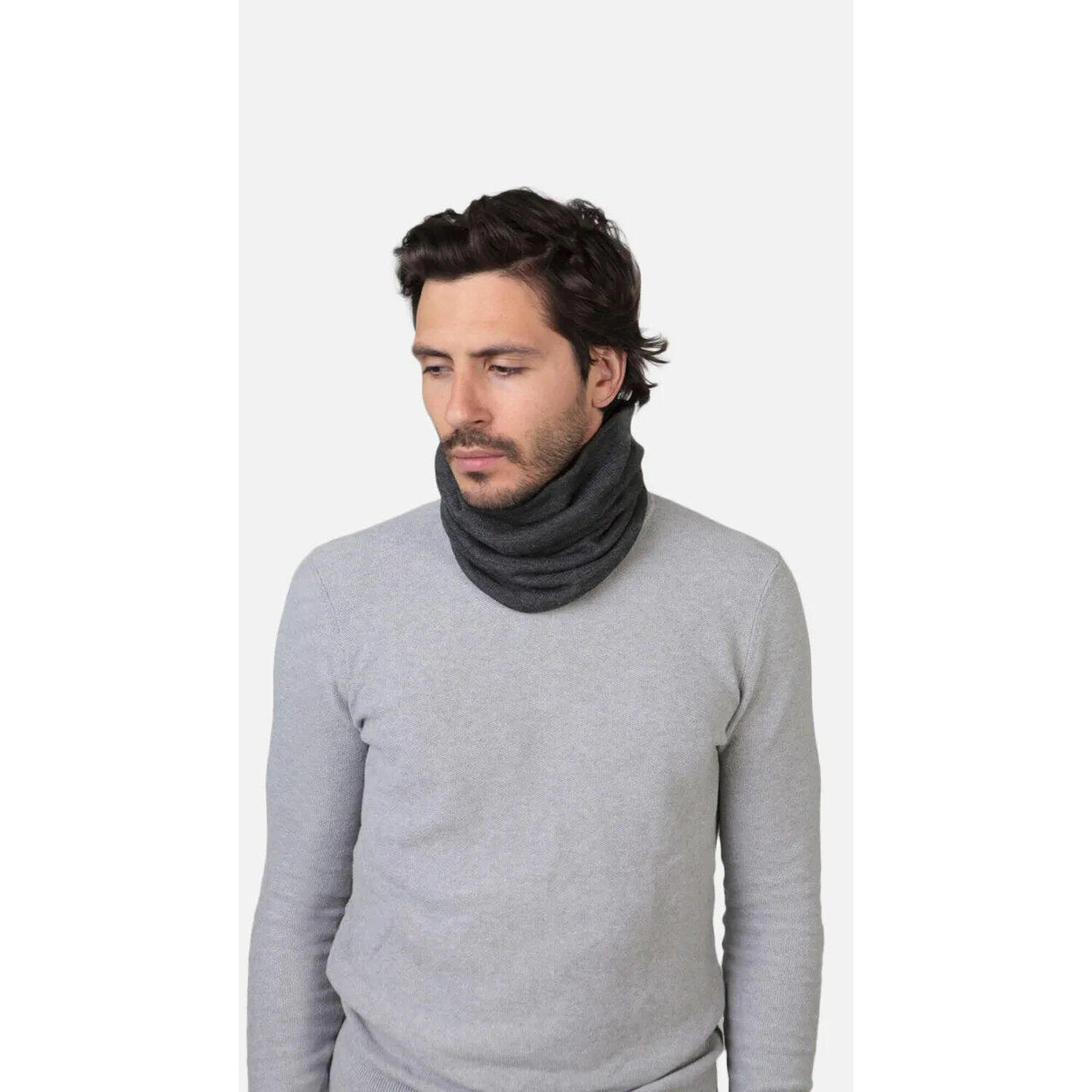 Шарф Barts, темно-серый
Шарф Barts, темно-серый