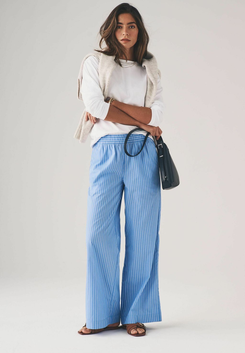 Брюки 2 PACK PULL ON THE SET, синий
Брюки 2 PACK PULL ON THE SET, синий