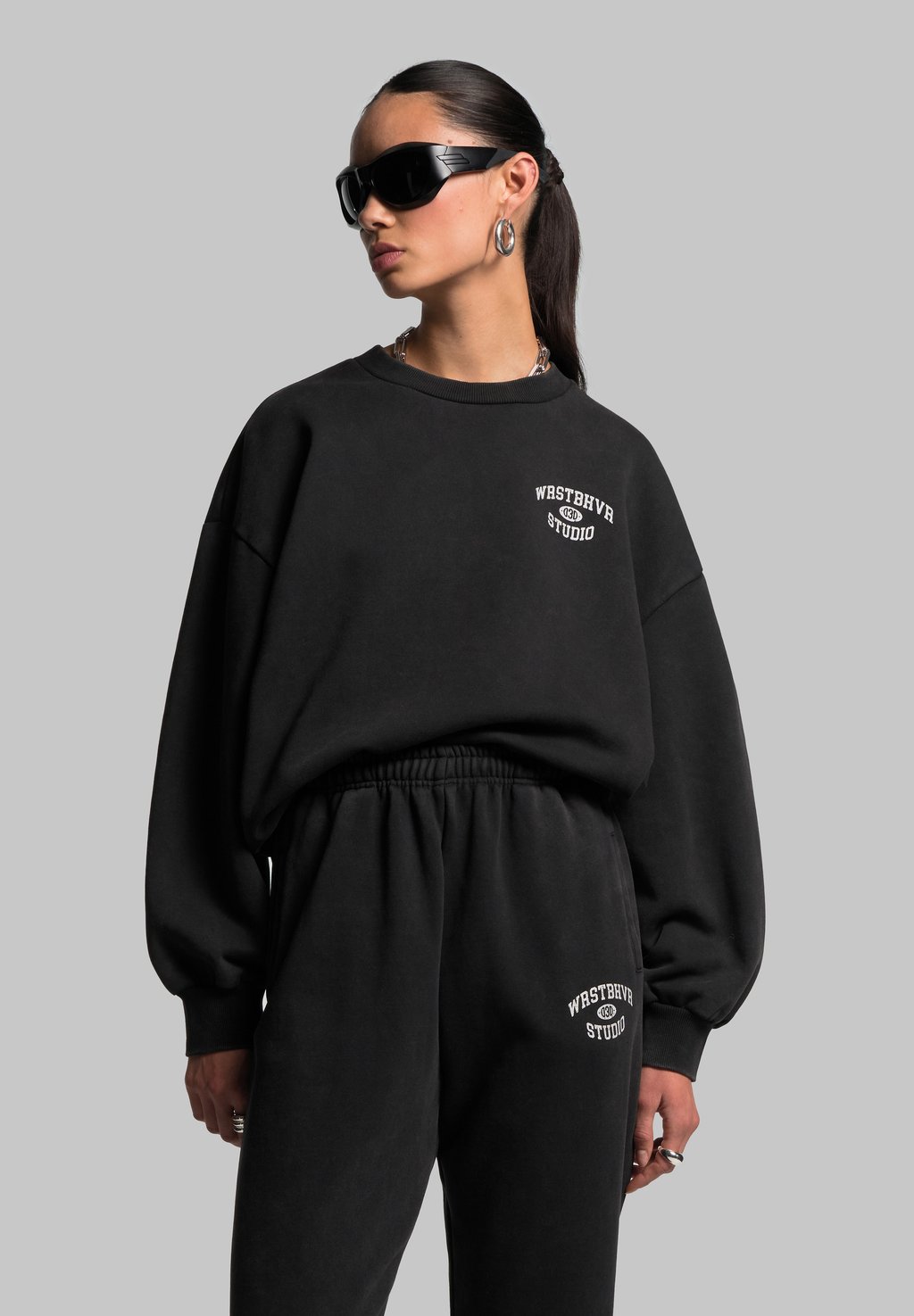 Толстовка NOMI WRSTBHVR, черный
Толстовка NOMI WRSTBHVR, черный