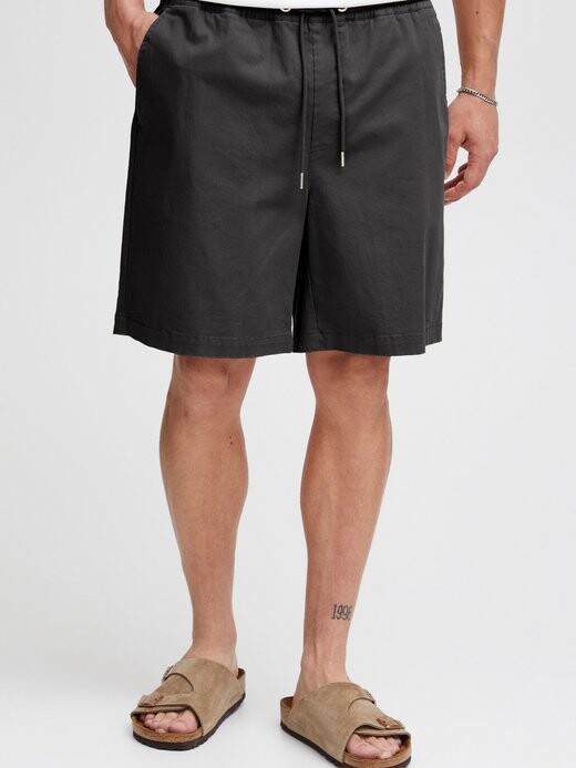 Шорты Solid, черный
Шорты Solid, черный