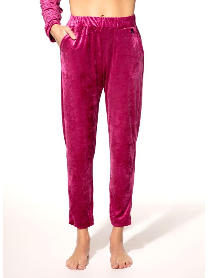 SHORT STORIES Фиолетовые пижамные штаны
SHORT STORIES Фиолетовые пижамные штаны