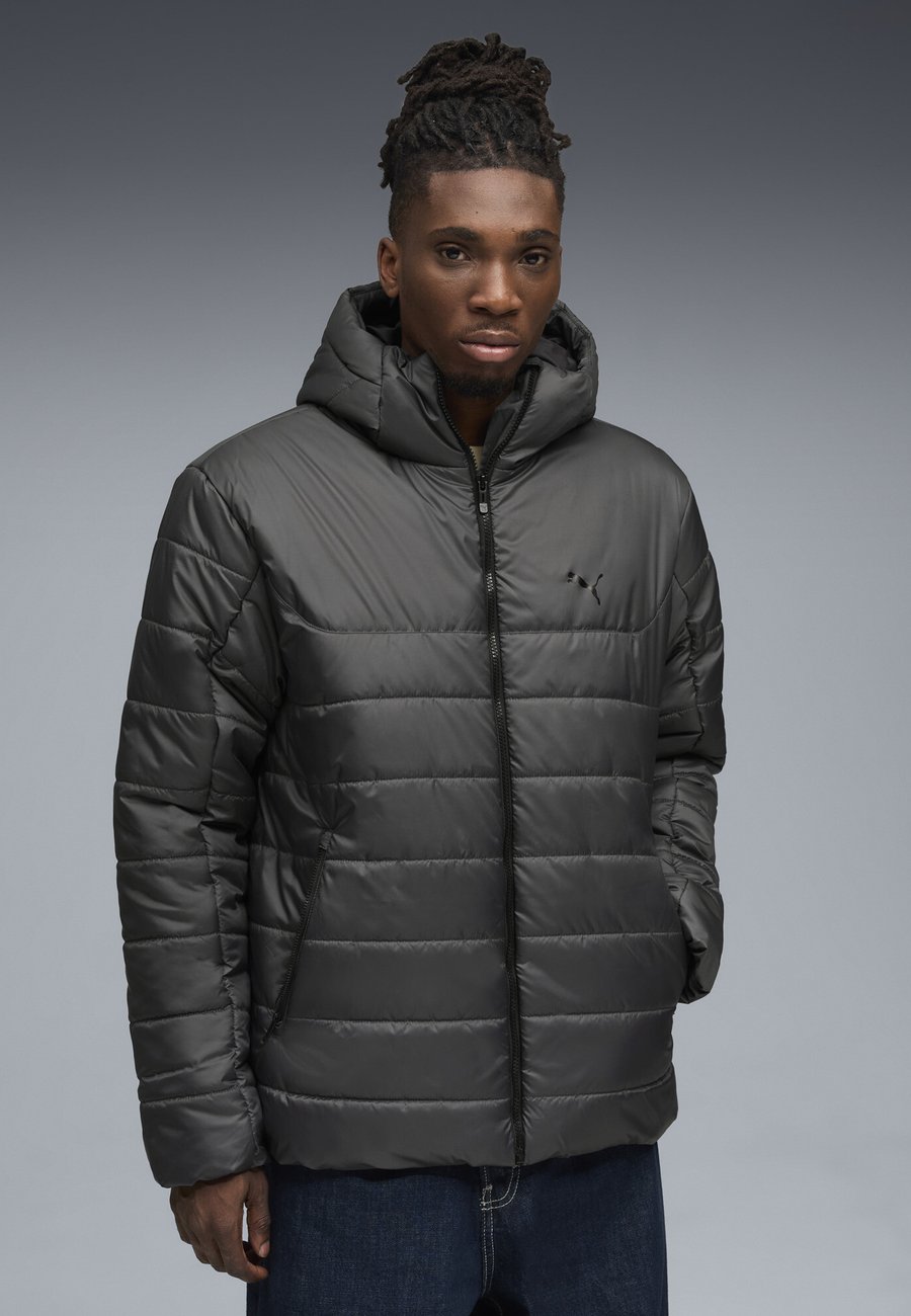 Куртка Puma ESSENTIALS WATTIERTE KAPUZEN, Dusky Gray/Grey
Куртка Puma ESSENTIALS WATTIERTE KAPUZEN, Dusky Gray/Grey