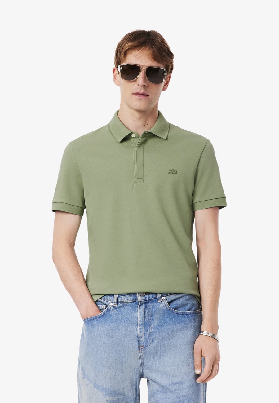 Поло Lacoste Polo shirt, Vert S /Green, Зеленый, Поло Lacoste Polo shirt, Vert S /Green
Поло Lacoste Polo shirt, Vert S /Green, Зеленый, Поло Lacoste Polo shirt, Vert S /Green