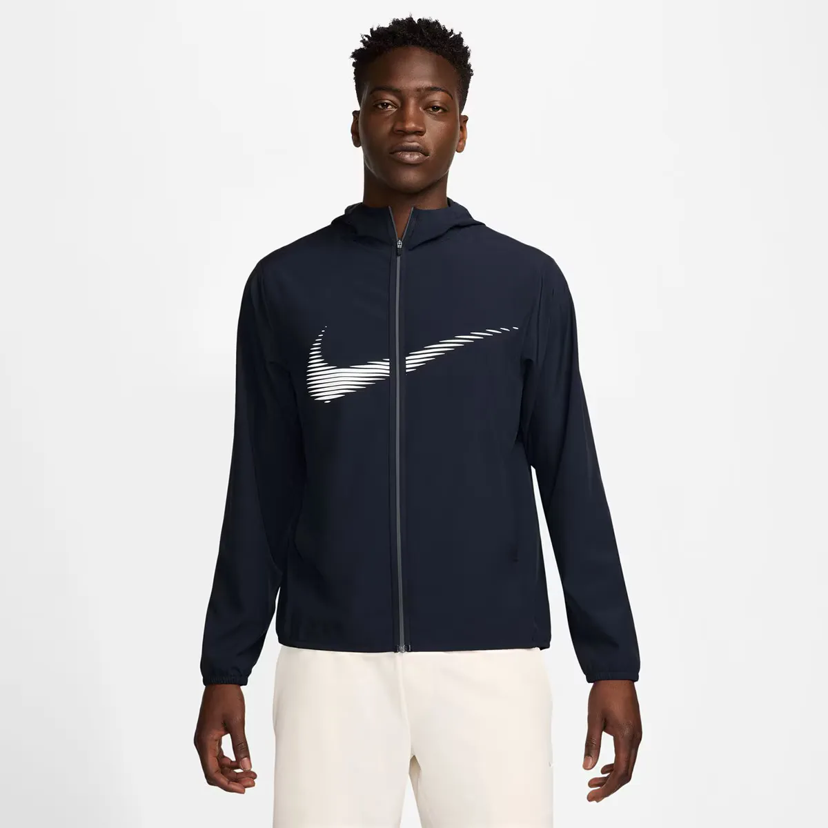 Ветровка Nike Men's Form HD Swoosh, синий
Ветровка Nike Men's Form HD Swoosh, синий