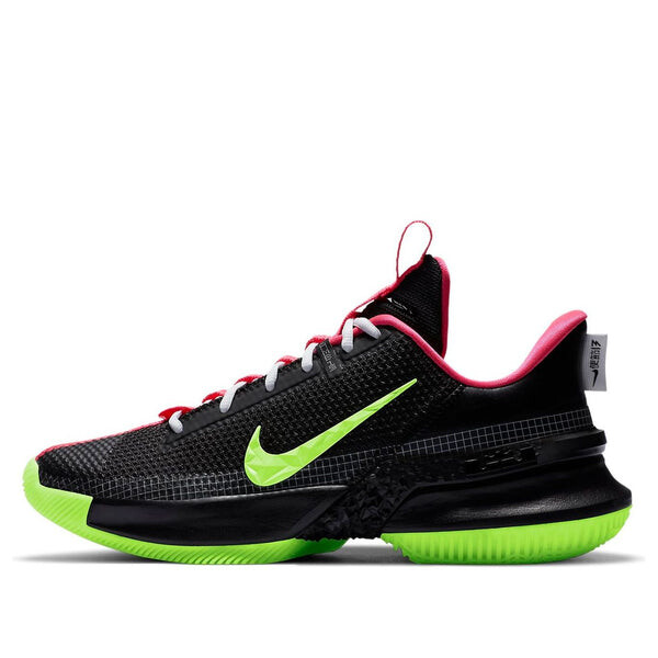 Посол кроссовок 13 Nike, черный
Посол кроссовок 13 Nike, черный