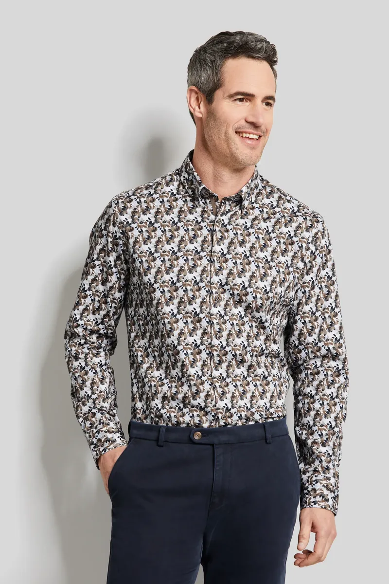 Рубашка bugatti с длинными рукавами и цветочным принтом, цвет Cognac
Рубашка bugatti с длинными рукавами и цветочным принтом, цвет Cognac