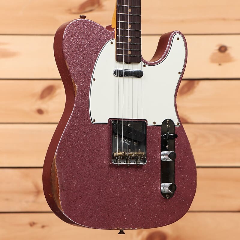 Электрогитара Fender Custom Shop Limited 1961 Telecaster Relic - Aged Champagne Sparkle - CZ573571 - PLEK'd 
Электрогитара Fender Custom Shop Limited 1961 Telecaster Relic - Aged Champagne Sparkle - CZ573571 - PLEK'd