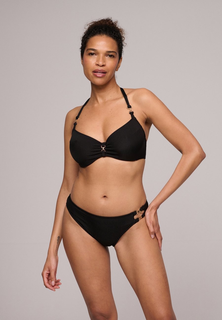 Топ бикини Marie Jo EMLY FULL CUP, Black
Топ бикини Marie Jo EMLY FULL CUP, Black