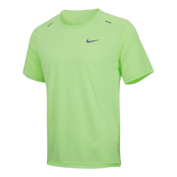 Футболка Nike Solid Color Reflective Logo Printing Round Neck Pullover Short Sleeve Green, зеленый
Футболка Nike Solid Color Reflective Logo Printing Round Neck Pullover Short Sleeve Green, зеленый
