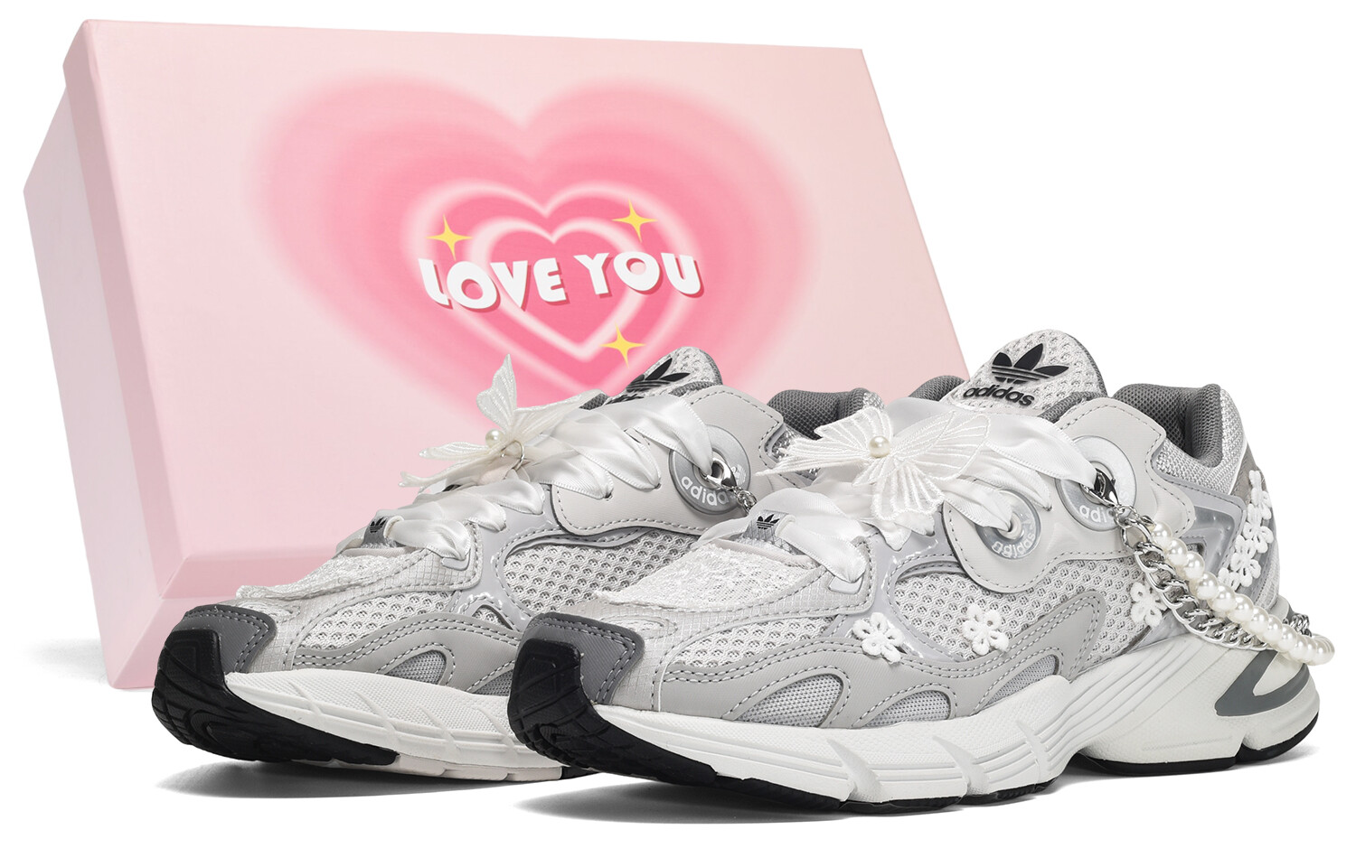 Кроссовки adidas originals Astir Lifestyle Shoes Women's Low-top White/Silver, белый/серебряный
Кроссовки adidas originals Astir Lifestyle Shoes Women's Low-top White/Silver, белый/серебряный