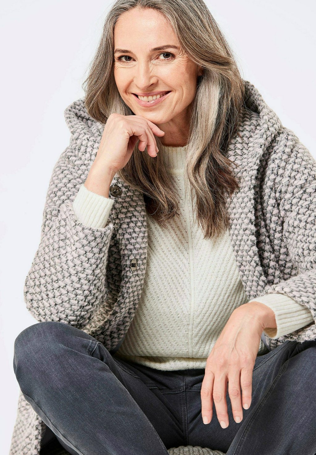 Зимнее пальто GOLDNER, светло-розовый
Зимнее пальто GOLDNER, светло-розовый