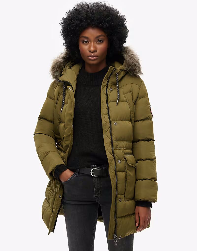 Искусственный меховой пуховик Everest средней длины, темно-оливковый Superdry
Искусственный меховой пуховик Everest средней длины, темно-оливковый Superdry