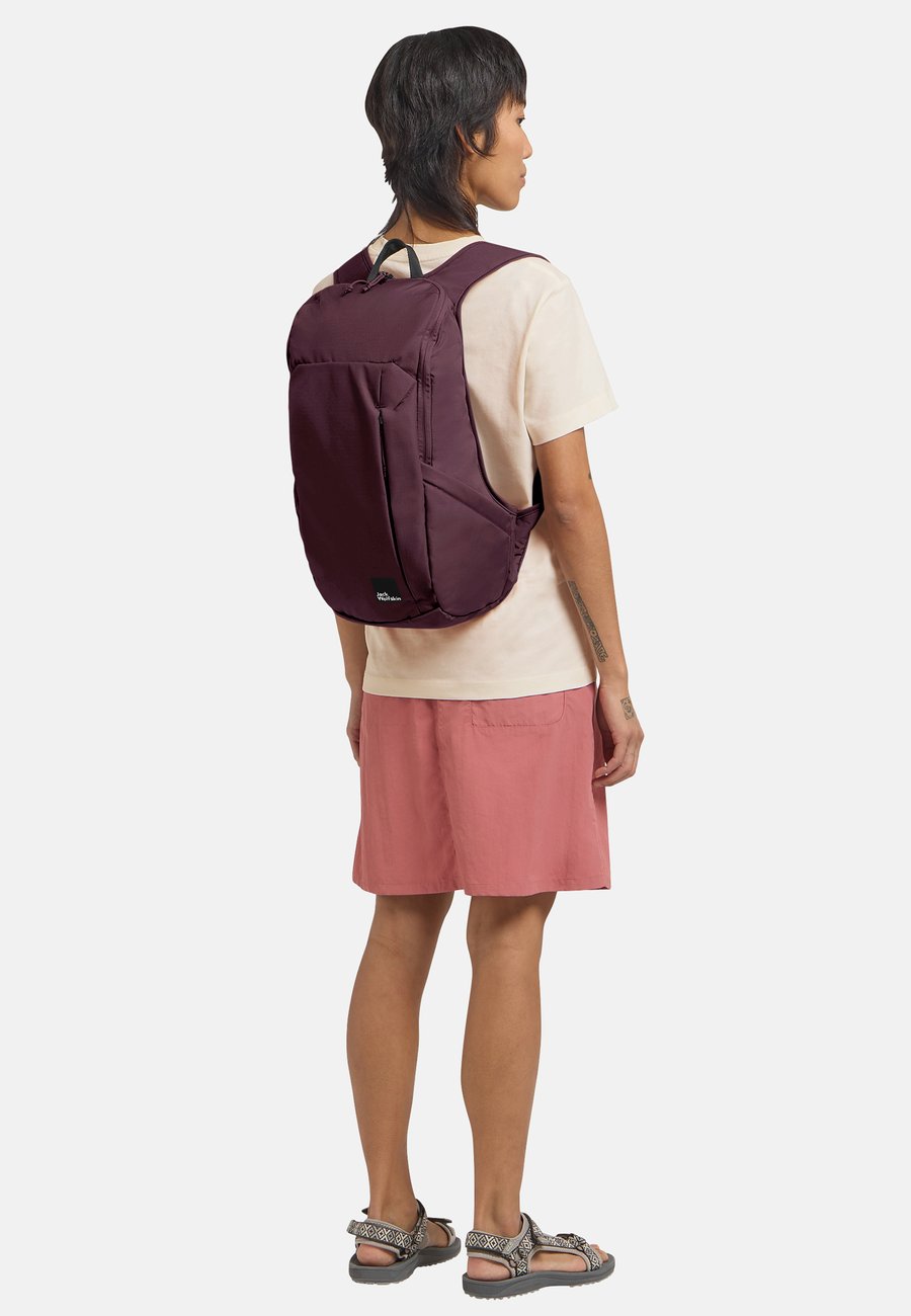 Рюкзак Jack Wolfskin WAIMEA, Amaranth/Purple
Рюкзак Jack Wolfskin WAIMEA, Amaranth/Purple