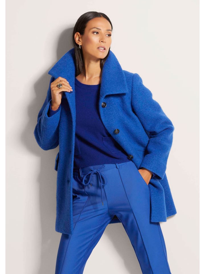 MADELEINE Элегантное женское шерстяное пальто королевского синего цвета
MADELEINE Элегантное женское шерстяное пальто королевского синего цвета