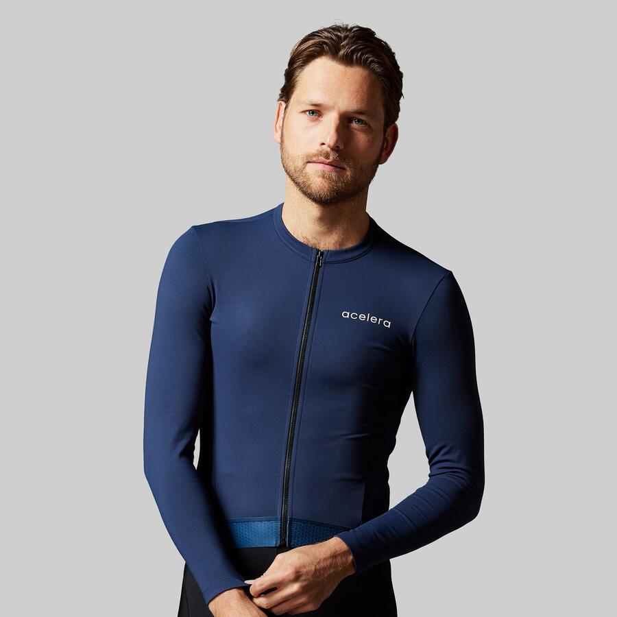 ACELERA Термофлисовая мужская велосипедная куртка с длинными рукавами. Одежда для велоспорта.
ACELERA Термофлисовая мужская велосипедная куртка с длинными рукавами. Одежда для велоспорта.