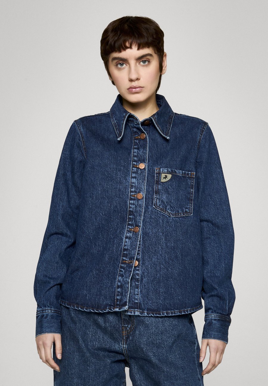 Блуза LOIS Jeans ISA, Dark Blue/Blue
Блуза LOIS Jeans ISA, Dark Blue/Blue