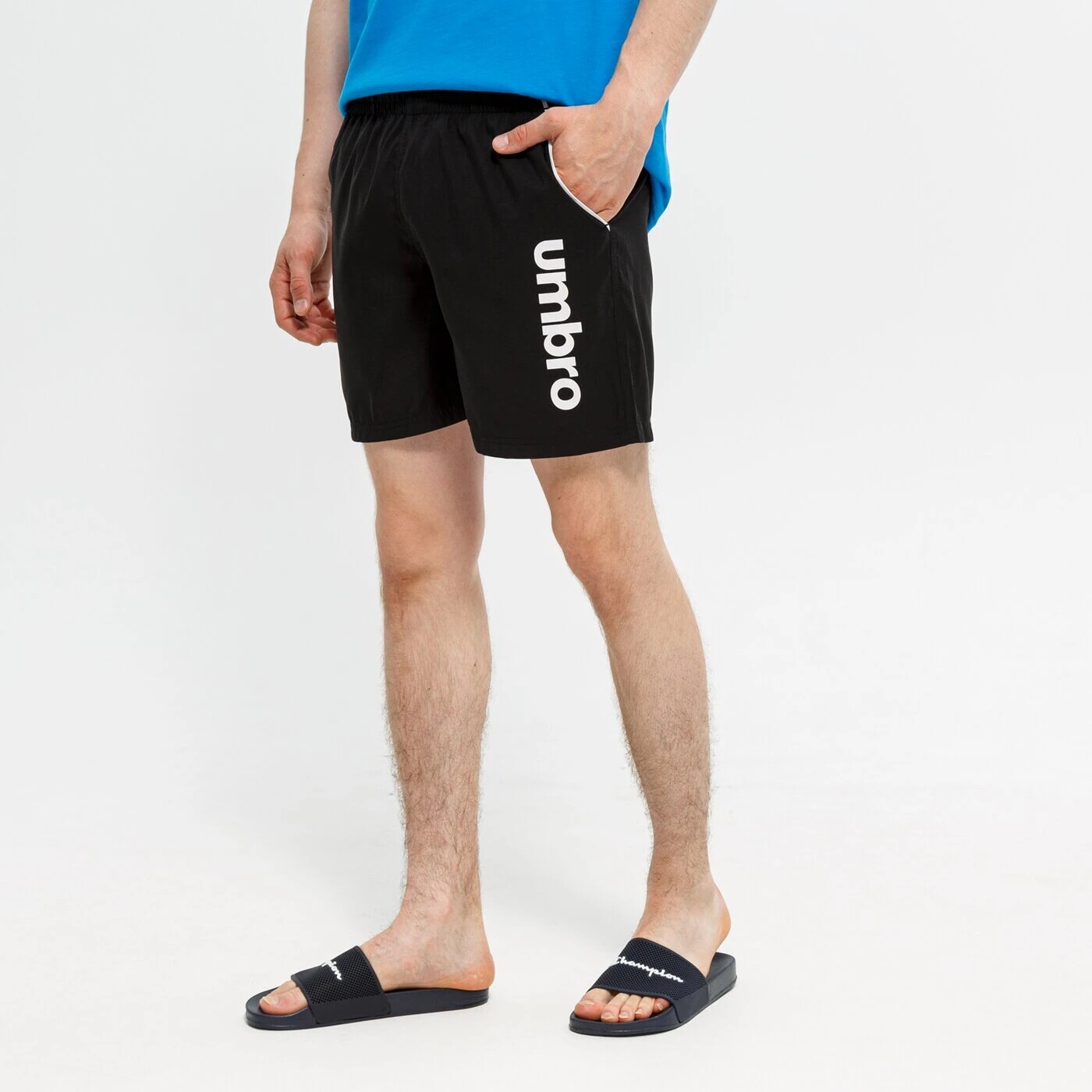 Шорты Umbro Jett, черный
Шорты Umbro Jett, черный