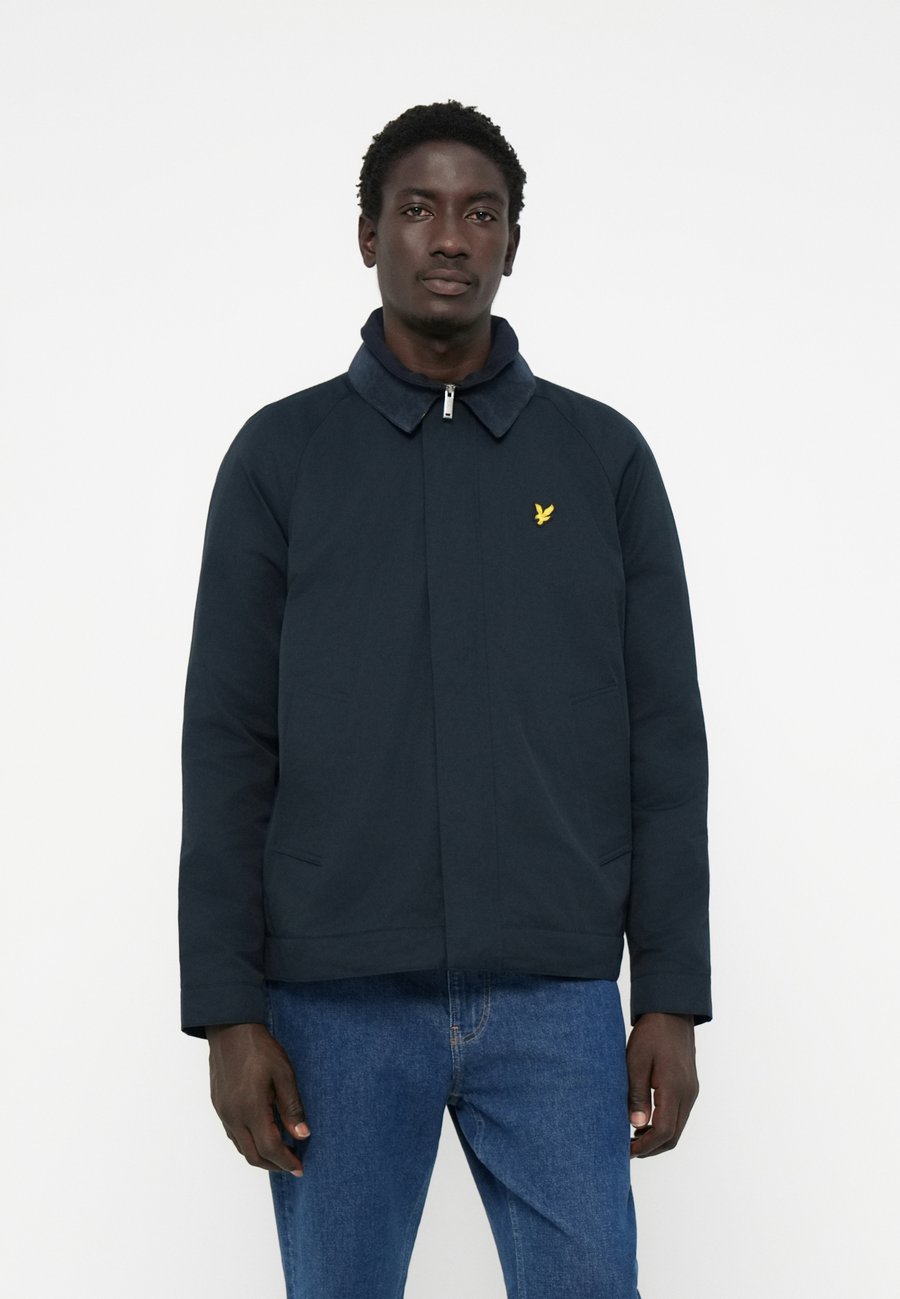 Куртка Lyle & Scott HUNTING JACKET, Dark Navy/Dark Blue
Куртка Lyle & Scott HUNTING JACKET, Dark Navy/Dark Blue