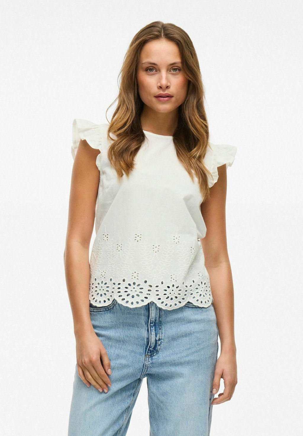 Блуза MIT ANGESCHNITTENEN ÄRMELN VIHORTENSA STICKEREI VILA, белый
Блуза MIT ANGESCHNITTENEN ÄRMELN VIHORTENSA STICKEREI VILA, белый