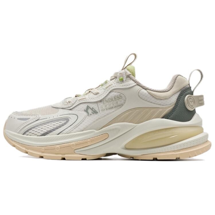 Кроссовки для активного отдыха женские с низким верхом бежевого цвета Xtep
Кроссовки для активного отдыха женские с низким верхом бежевого цвета Xtep