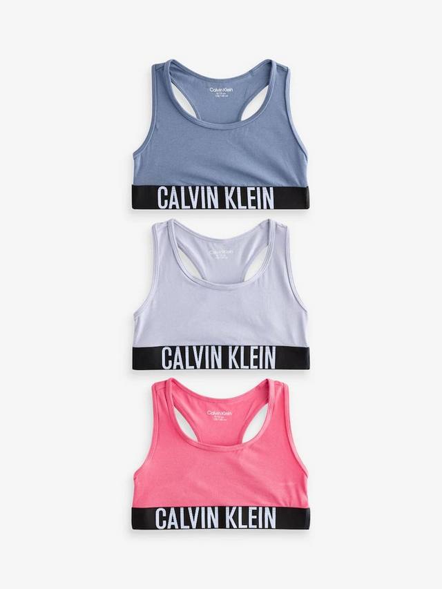 Детский топ Intense Power Bralette Calvin Klein, Pack of 3, Crmsfr/Lilacgry/Gris
Детский топ Intense Power Bralette Calvin Klein, Pack of 3, Crmsfr/Lilacgry/Gris