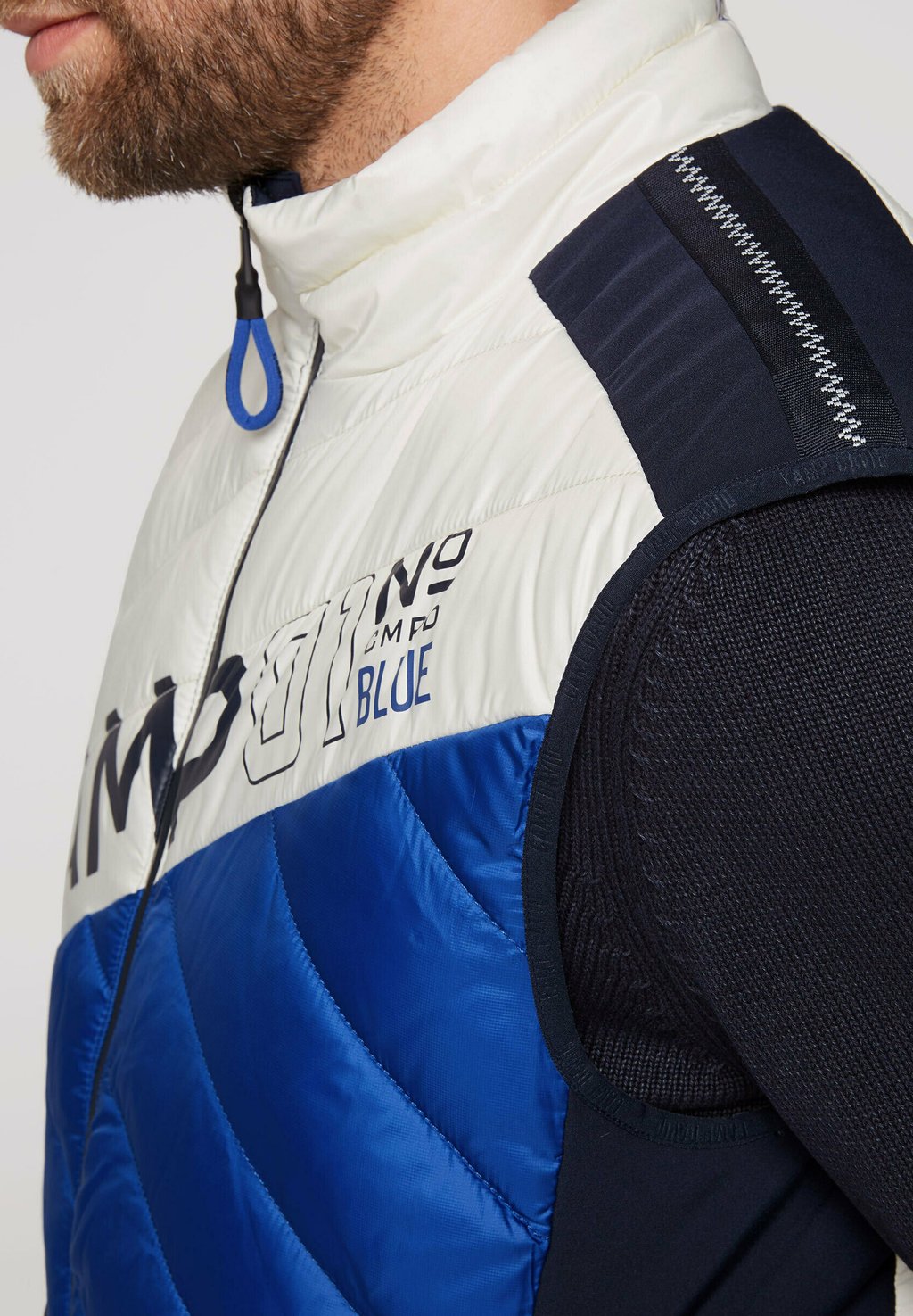 Жилет STEPP MIT BLOCKING Camp David, белый
Жилет STEPP MIT BLOCKING Camp David, белый