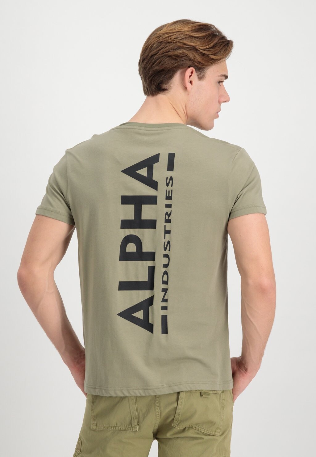 Футболка с принтом Alpha Industries, оливковый/черный
Футболка с принтом Alpha Industries, оливковый/черный