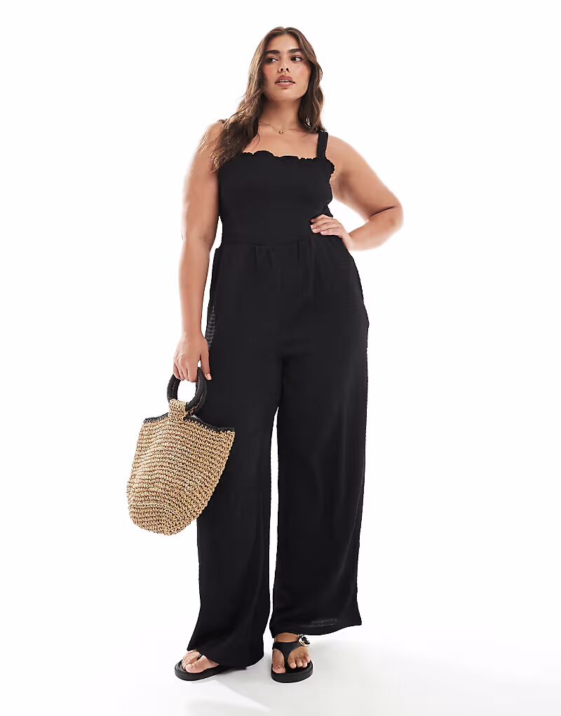 ONLY Curve комбинезон со сборками черного цвета 
ONLY Curve комбинезон со сборками черного цвета