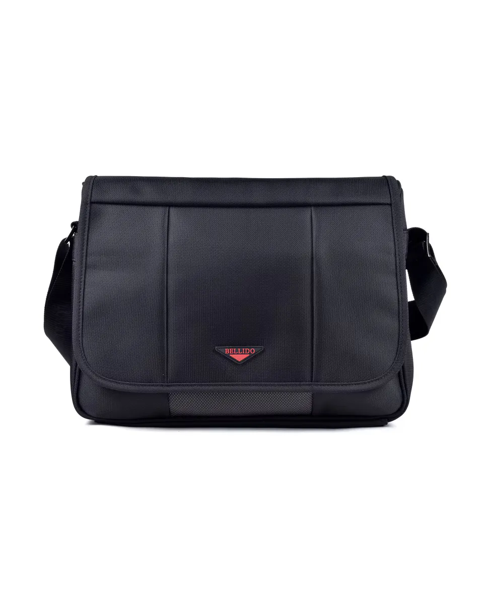 Мужской держатель для документов черного цвета с плечевым ремнем Miguel Bellido, чёрный
Мужской держатель для документов черного цвета с плечевым ремнем Miguel Bellido, чёрный