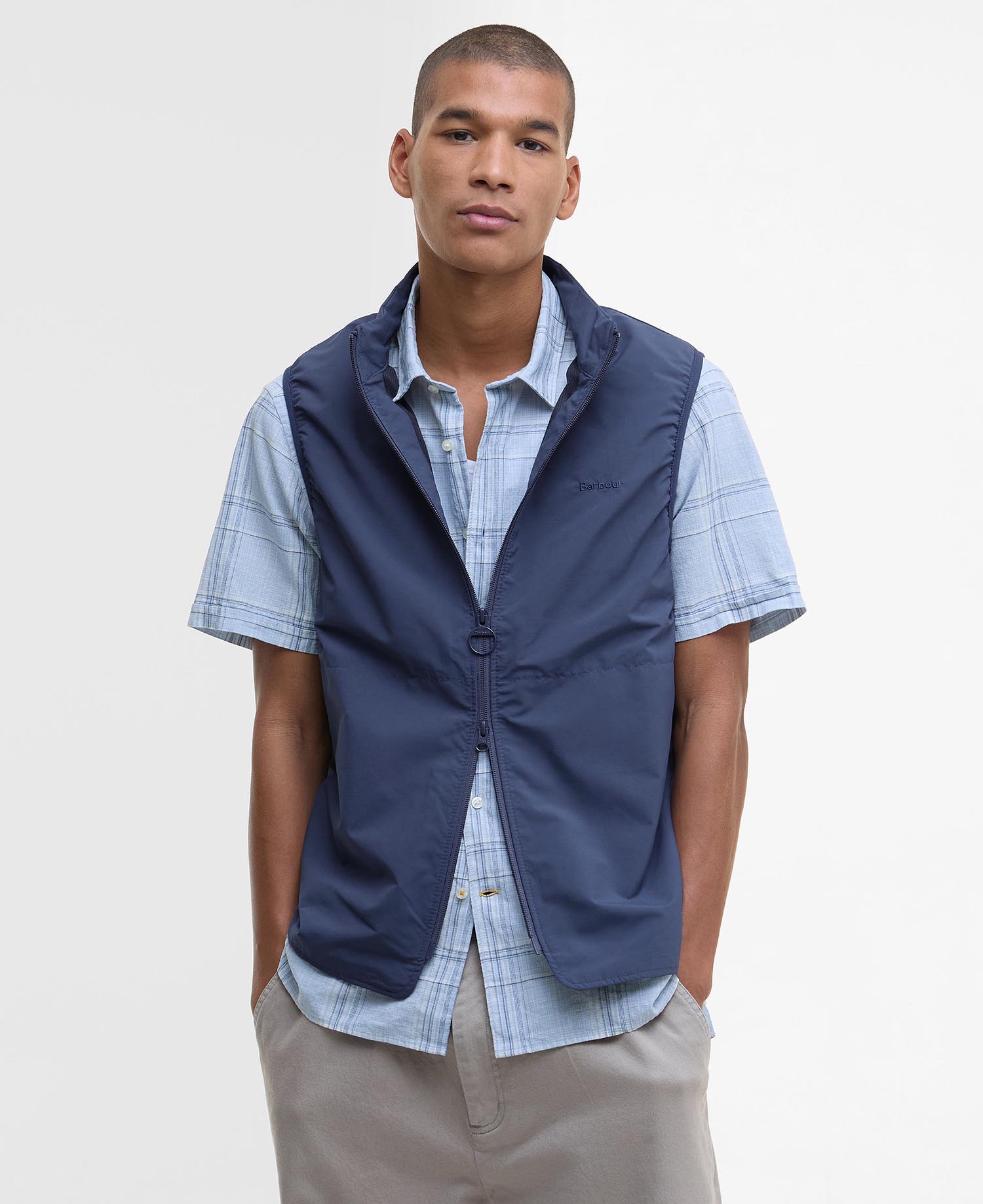 Жилет Barbour Rye Lightweight, темный деним
Жилет Barbour Rye Lightweight, темный деним