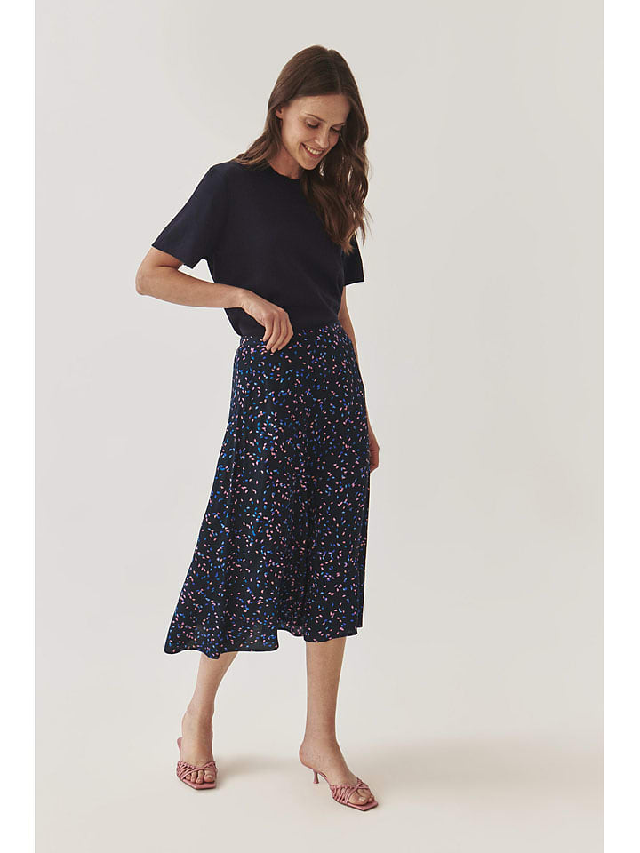 Юбка до колена TATUUM, темно-синий
Юбка до колена TATUUM, темно-синий