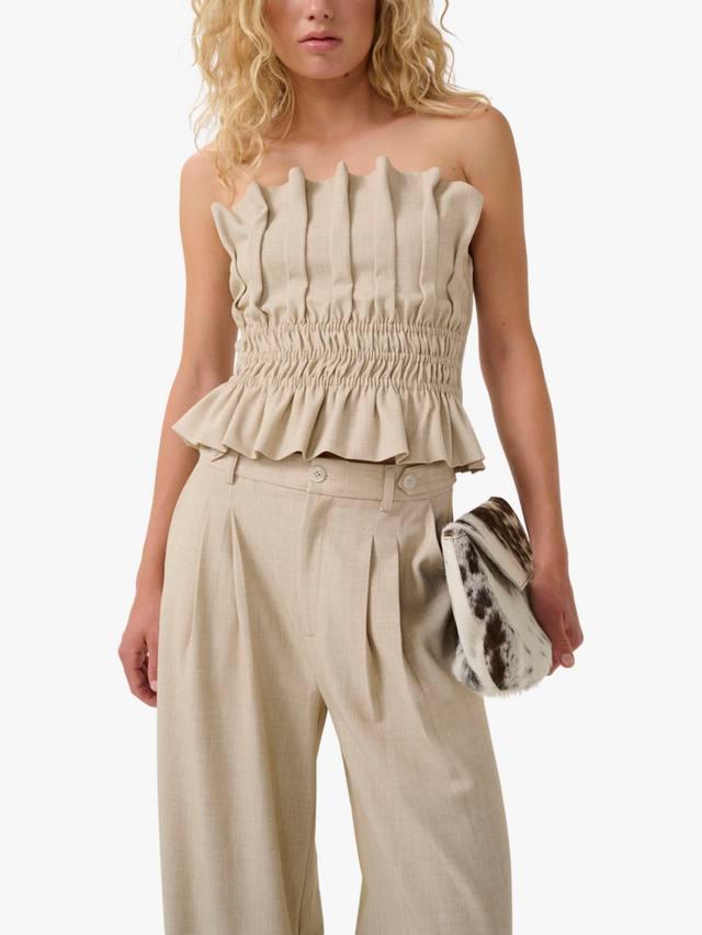 Топ-корсет Decy с плиссировкой Gestuz, Light Sand Melange
Топ-корсет Decy с плиссировкой Gestuz, Light Sand Melange