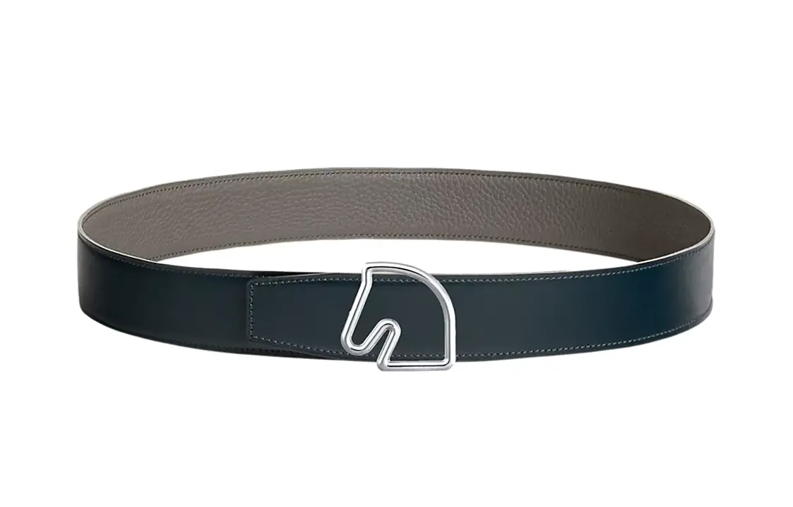 Однотонный ремень из гладкой телячьей кожи с пряжкой Tete De Cheval, мужской, черный, ширина 3.8 см HERMES
Однотонный ремень из гладкой телячьей кожи с пряжкой Tete De Cheval, мужской, черный, ширина 3.8 см HERMES