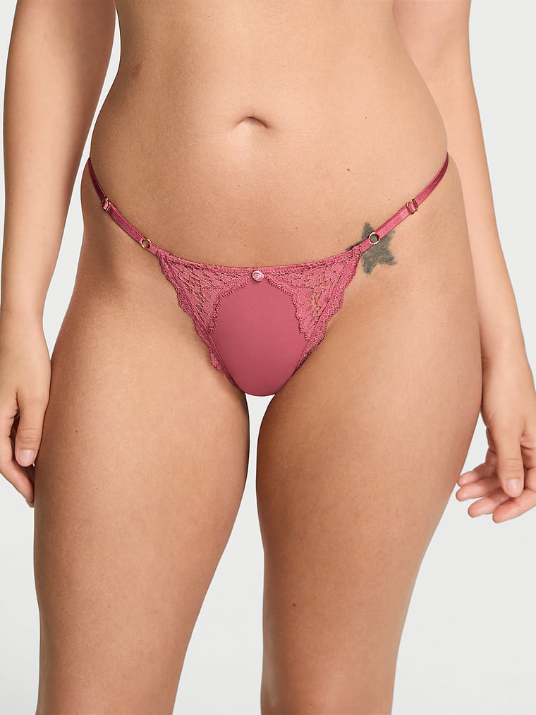 Трусики-Стринги с V-образным вырезом и кружевной отделкой Dream Angels, lace trim seductive rose
Трусики-Стринги с V-образным вырезом и кружевной отделкой Dream Angels, lace trim seductive rose