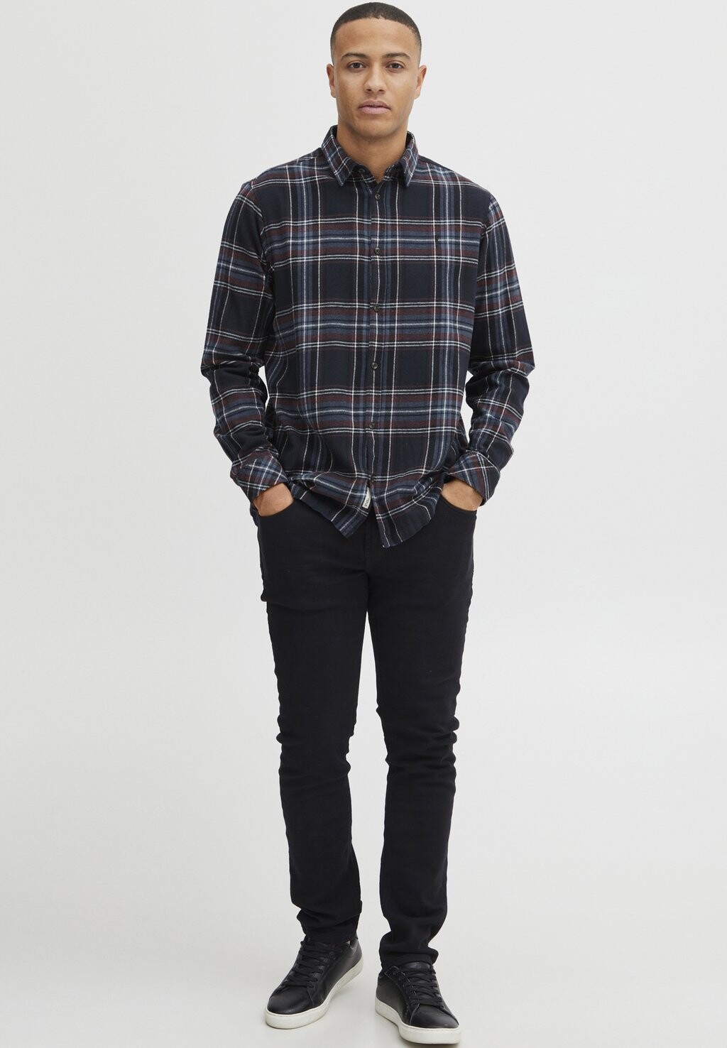 Рубашка SDDANAR SH Solid, красный
Рубашка SDDANAR SH Solid, красный