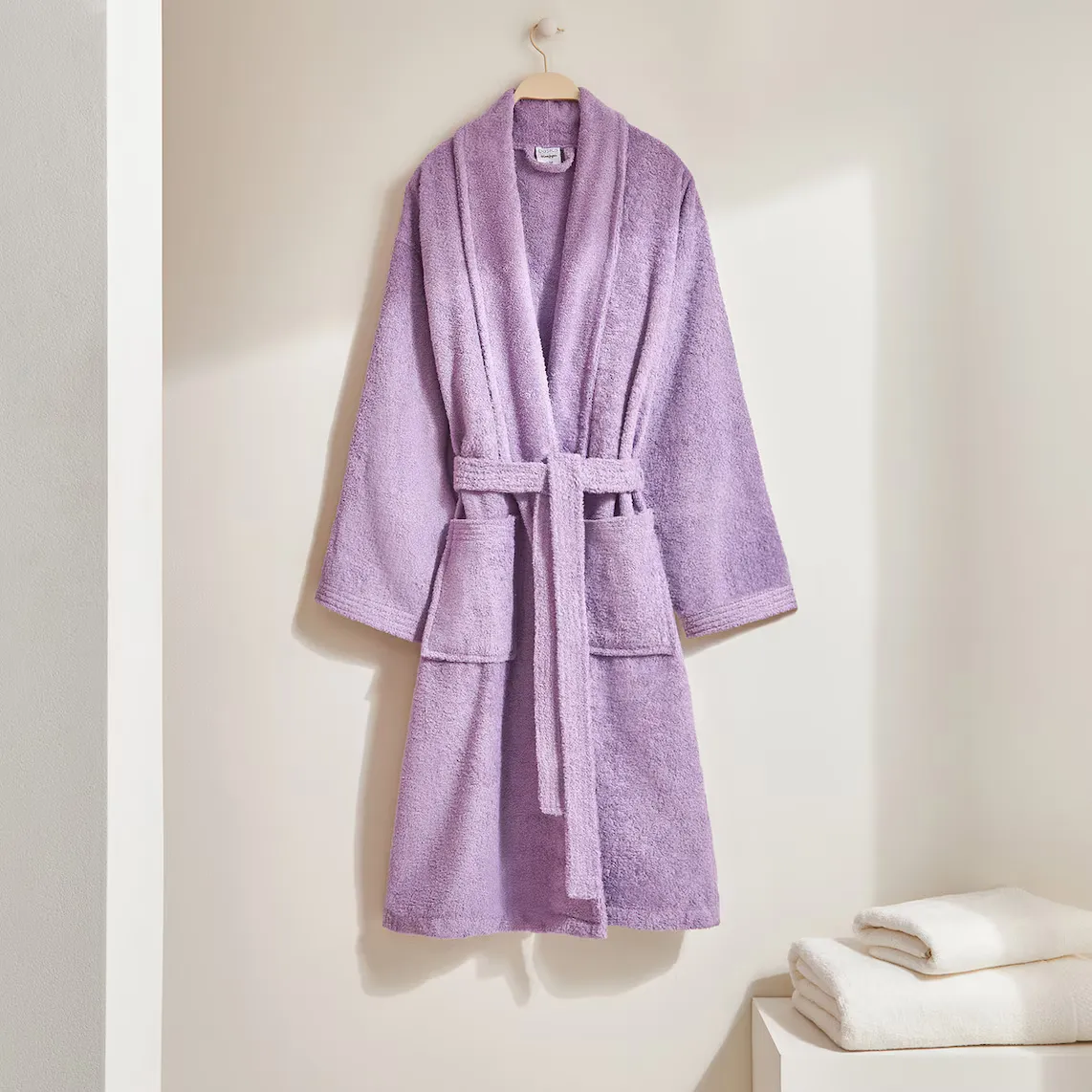 Хлопковый халат 380 гр/м2 Zafiro Basics El Corte Inglés, фиолетовый
Хлопковый халат 380 гр/м2 Zafiro Basics El Corte Inglés, фиолетовый