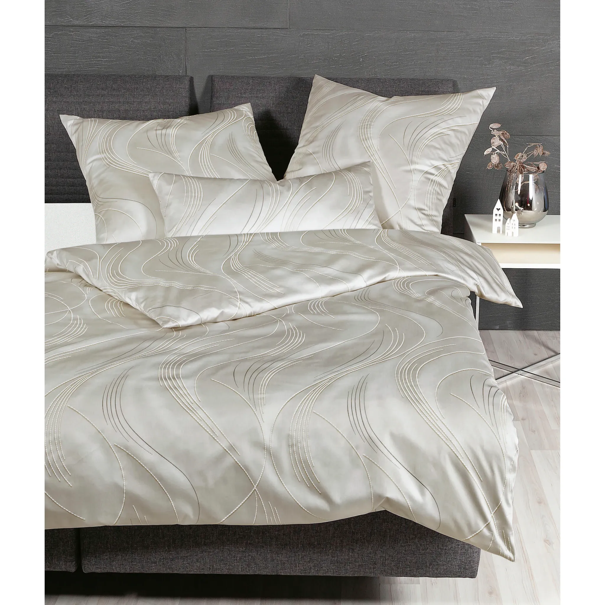 Постельное белье Жанин «Mako-Satin45071 07*155Х220.80х80», 7 Janine, темно-серый
Постельное белье Жанин «Mako-Satin45071 07*155Х220.80х80», 7 Janine, темно-серый